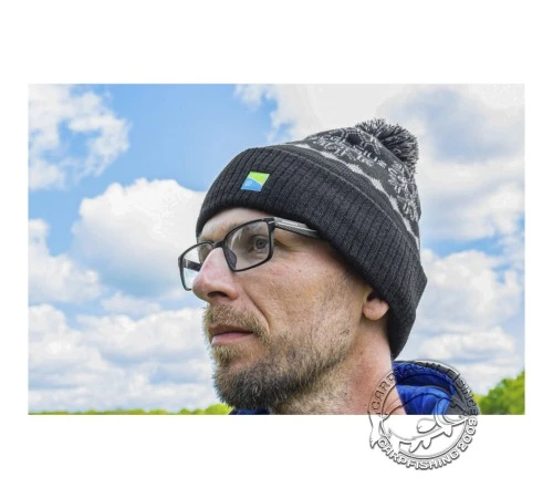 Водонепроницаемая шапка с помпоном Preston Celcius Waterproof Bobble