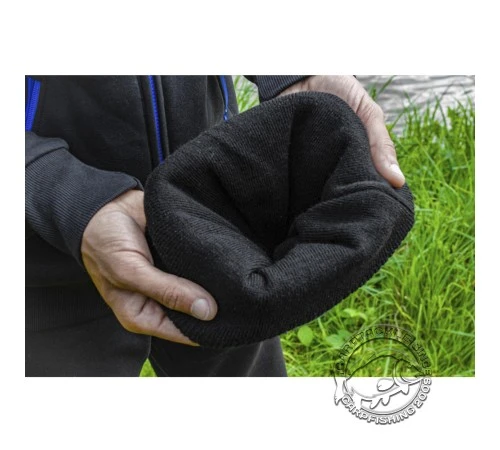 Водонепроницаемая шапка с помпоном Preston Celcius Waterproof Bobble