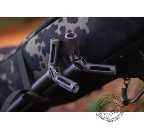Чехол на 3 удилища Korda Compac 3 Rod Holdall Dark Kamo